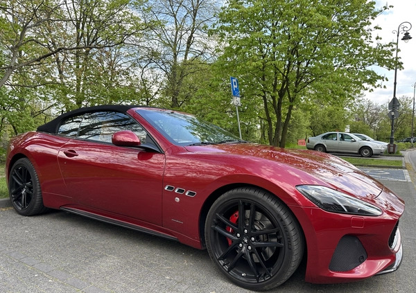 Maserati GranCabrio cena 330000 przebieg: 25600, rok produkcji 2018 z Warszawa małe 211